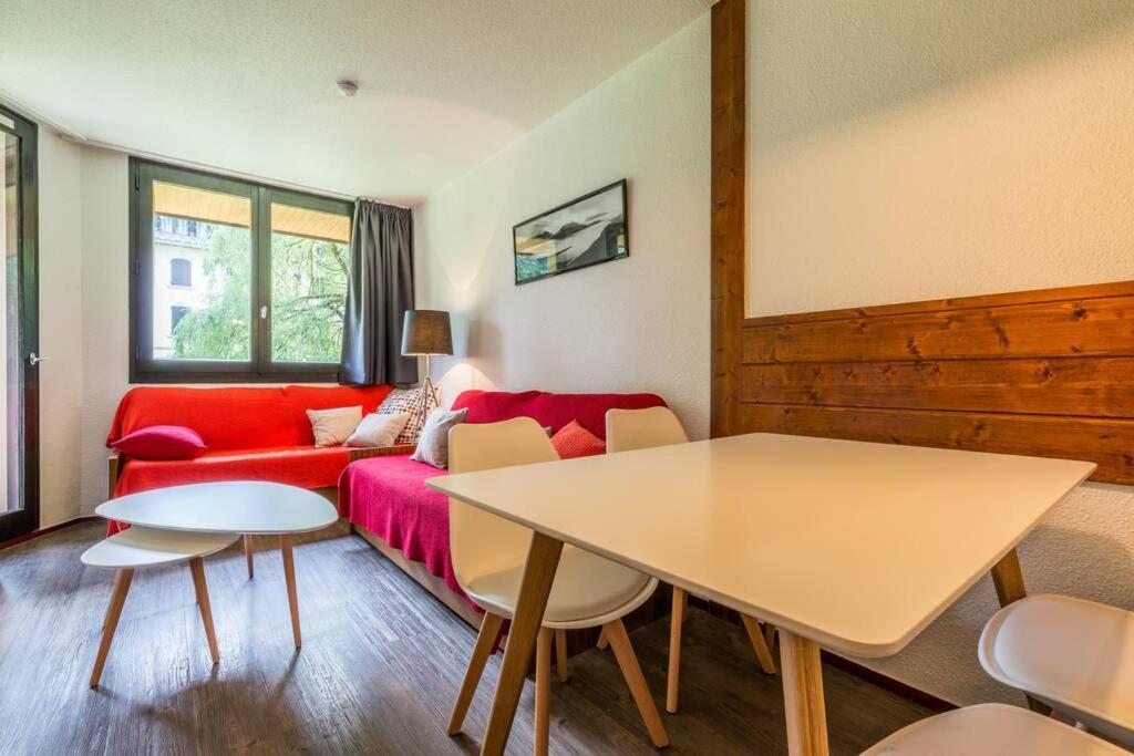 Au Coeur De Chamonix, Un Ecrin De Verdure Leilighet Eksteriør bilde